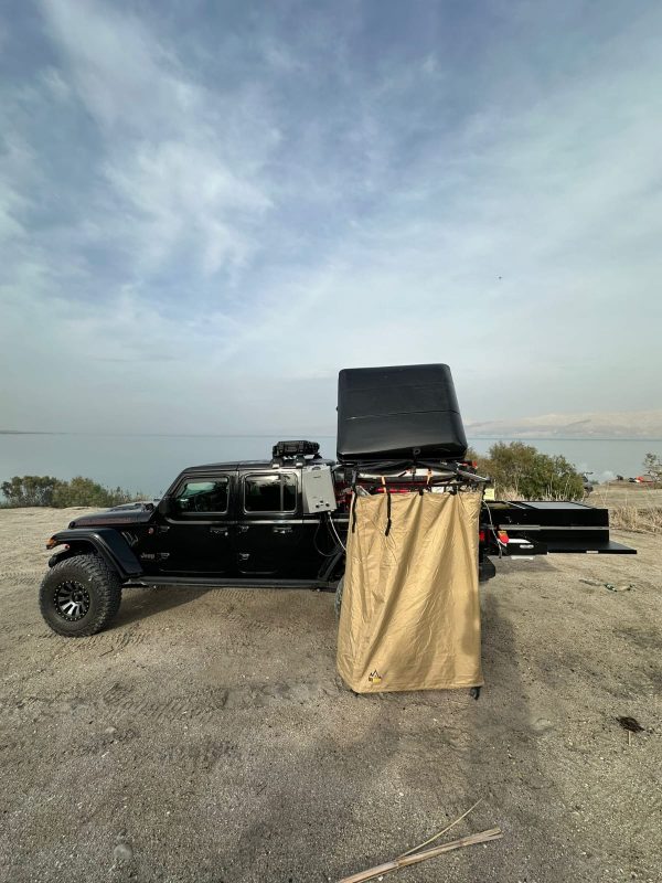 אוהל צד ALL-TOP – פתרון מושלם למקלחת ולשימושים נוספים בשטח